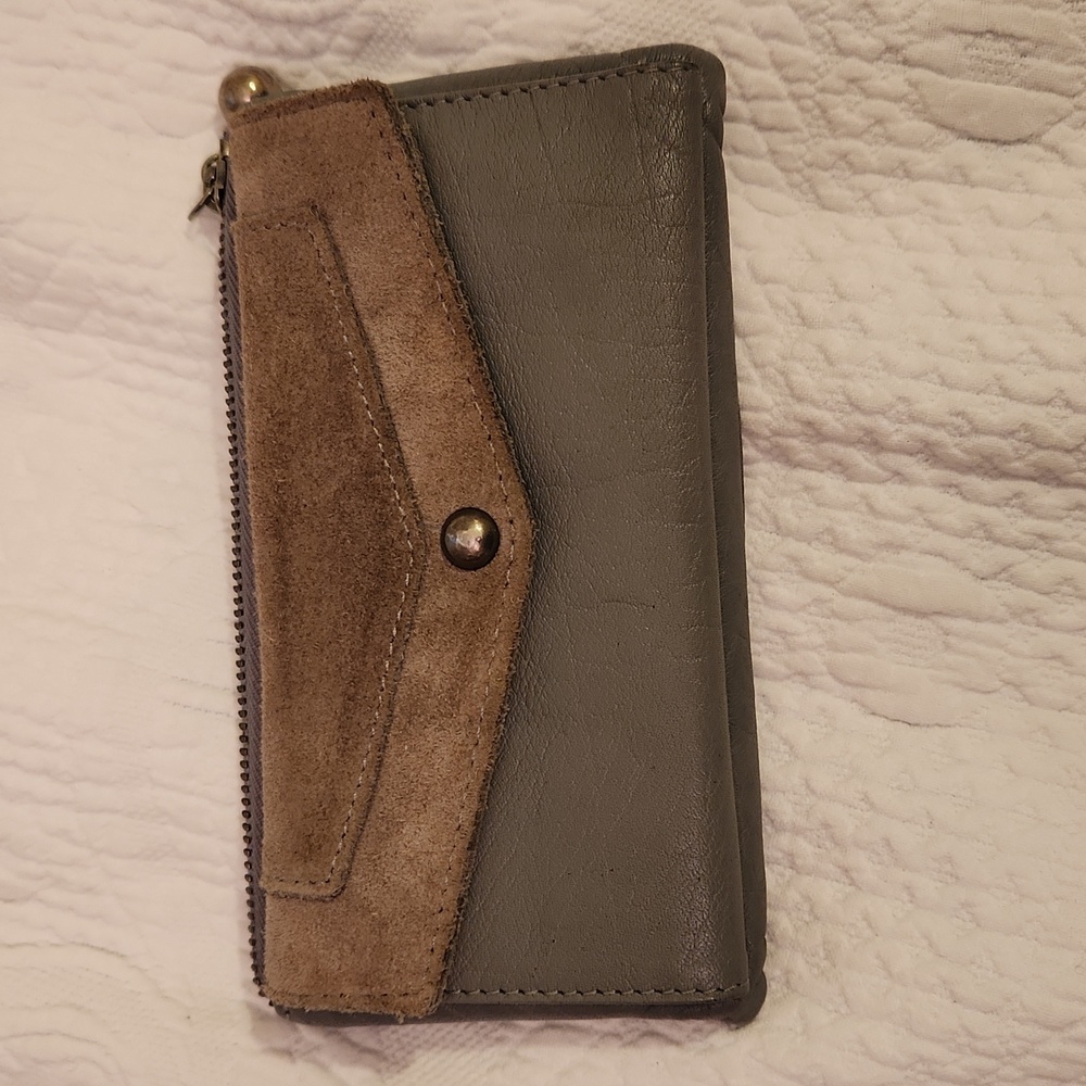 Kimchi Blue Gray Suede & Vinyl Wallet